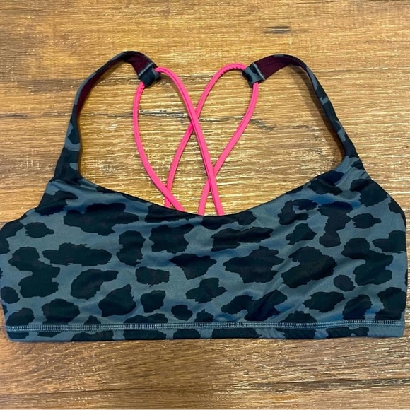 Lululemon Free To Be Bra - Picture 3 of 5